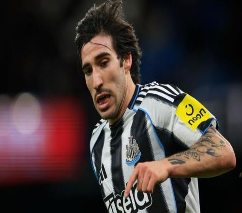 新赛季欧战,积分榜公布,英超领航,世界杯半决赛,2026世界杯,比赛分析,各队表现,赛事直播